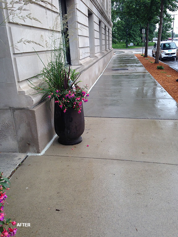 sidewalk caulking for apartment complex in St. Paul